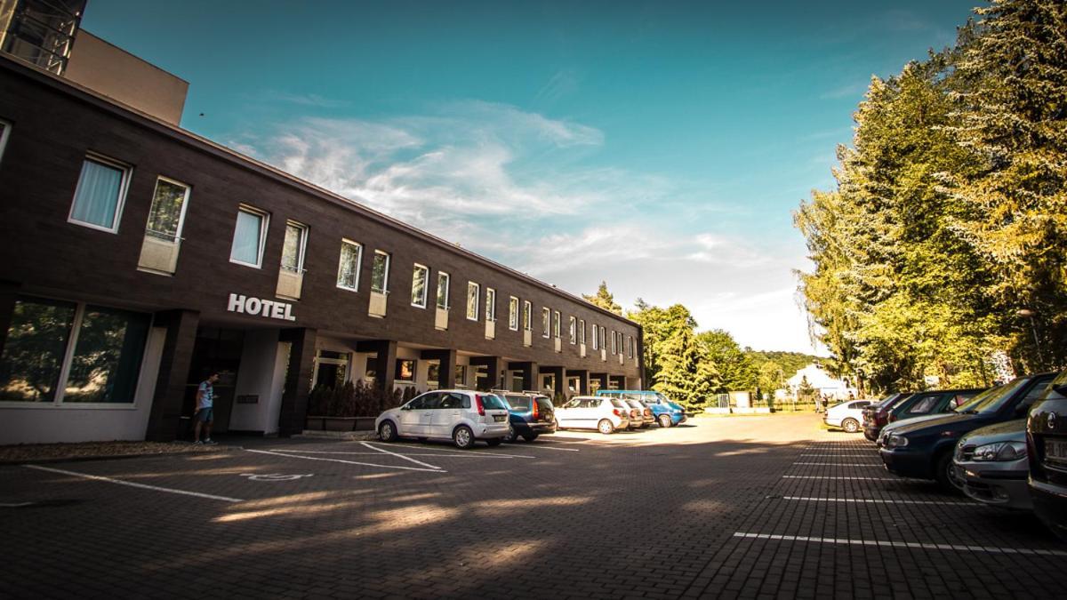 Hotel Sazavsky Ostrov Sázava Екстериор снимка