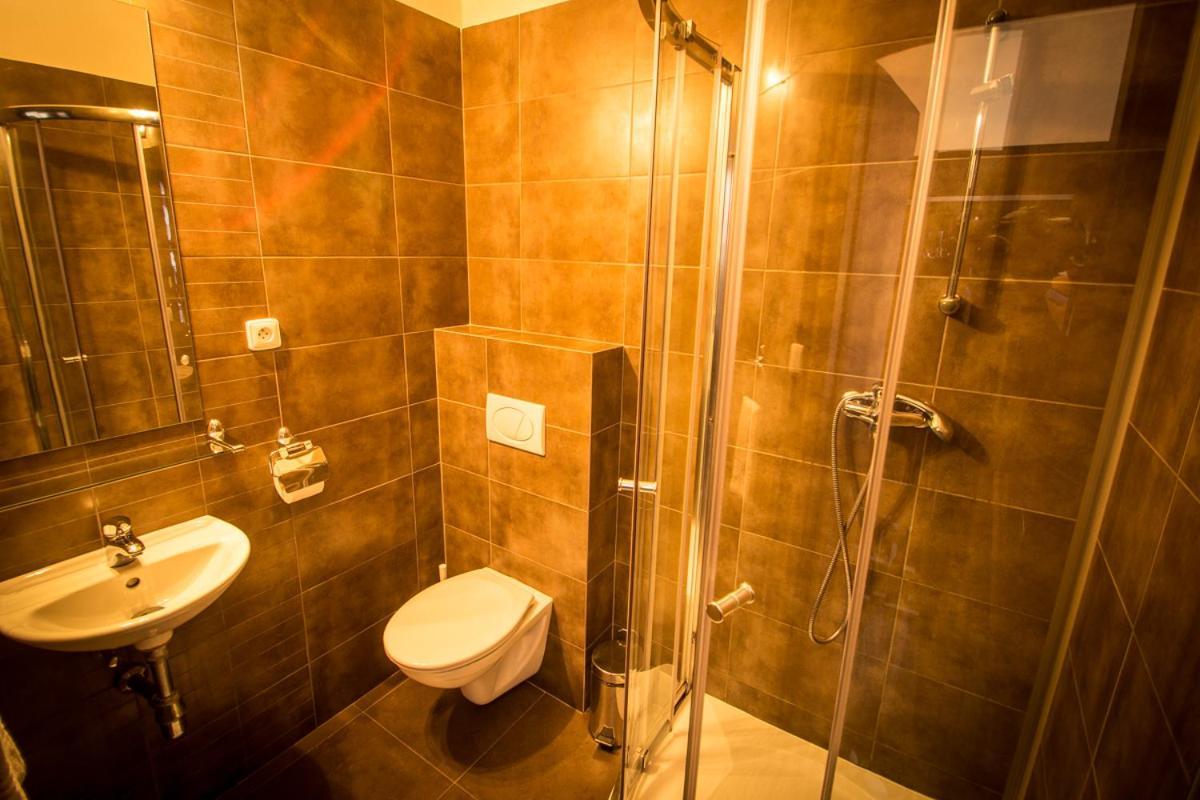 Hotel Sazavsky Ostrov Sázava Екстериор снимка