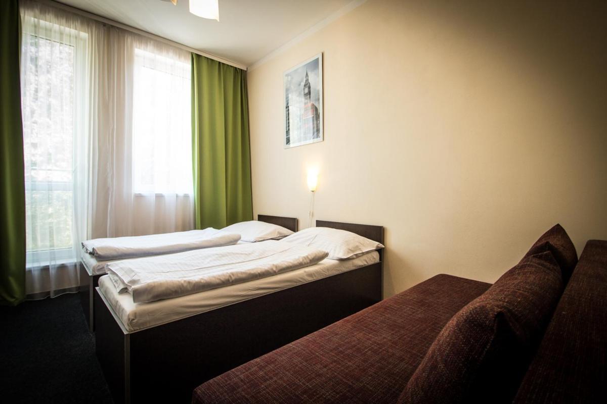 Hotel Sazavsky Ostrov Sázava Екстериор снимка